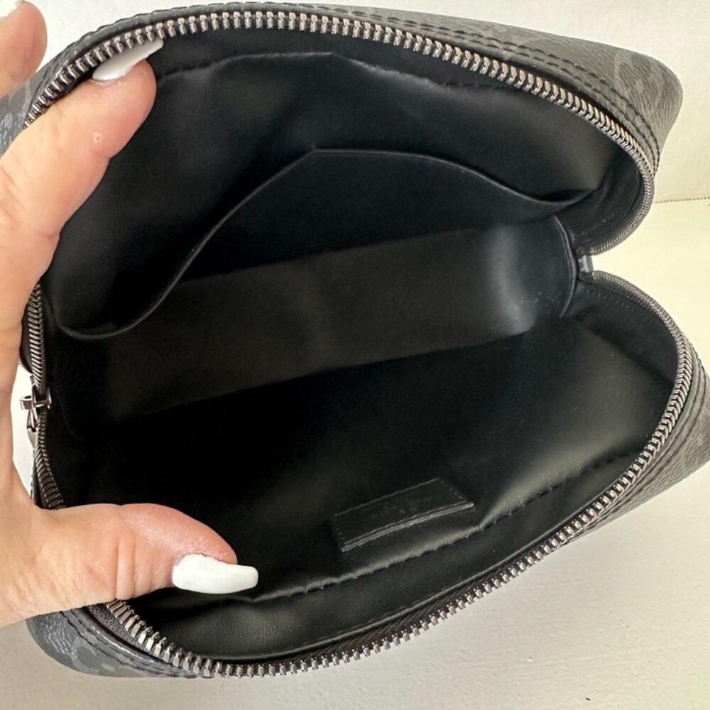 Louis Vuitton Monogram Eclipse Toilet Pouch Bag (1004) - Picture 6 of 9